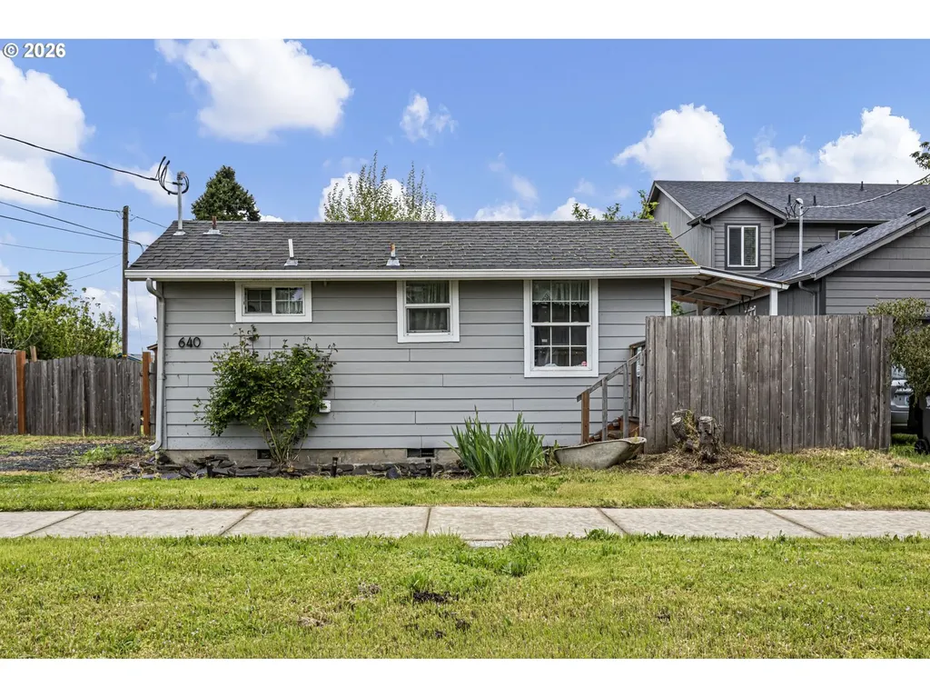 640 N Garden Way Eugene OR 97401