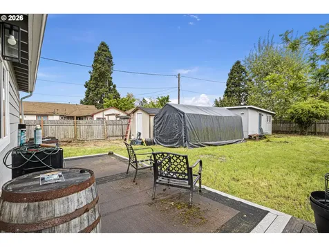 640 N Garden Way Eugene OR 97401