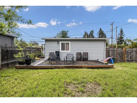 640 N Garden Way Eugene OR 97401