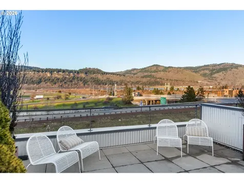 314 Columbia Street Hood River OR 97031
