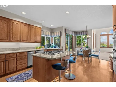 11830 SE Eastbourne Lane Happy Valley OR 97086