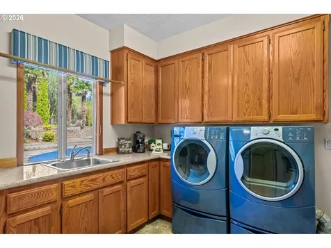 11830 SE Eastbourne Lane Happy Valley OR 97086