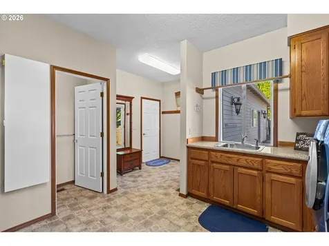 11830 SE Eastbourne Lane Happy Valley OR 97086