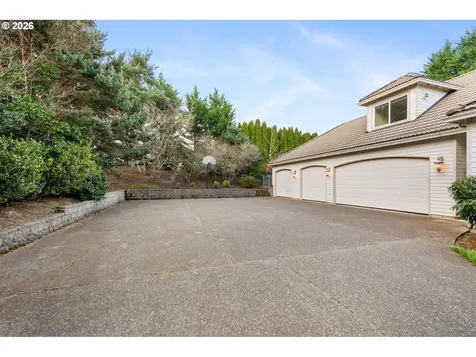 11830 SE Eastbourne Lane Happy Valley OR 97086