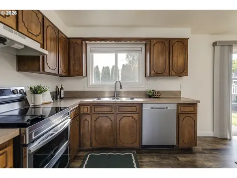 1020 45th Avenue NE Salem OR 97301