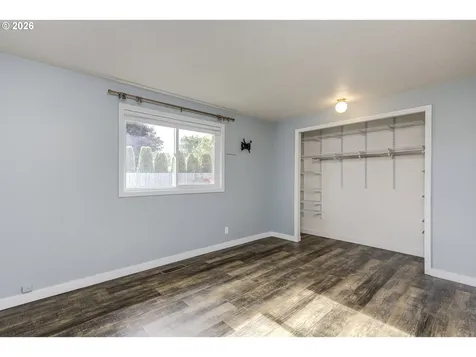 1020 45th Avenue NE Salem OR 97301