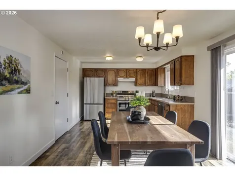 1020 45th Avenue NE Salem OR 97301