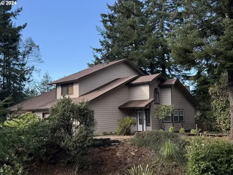 1735 Arch Lane Brookings OR 97415