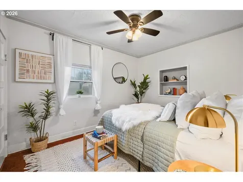 6208 NE 33rd Avenue Portland OR 97211