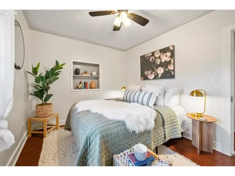 6208 NE 33rd Avenue Portland OR 97211