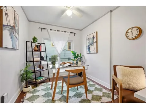 6208 NE 33rd Avenue Portland OR 97211