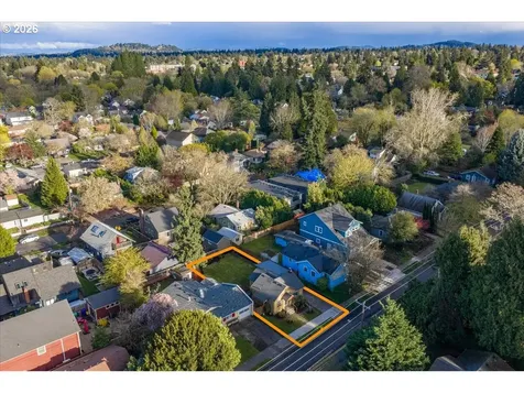 6208 NE 33rd Avenue Portland OR 97211