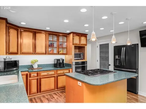 2937 Stark Street Eugene OR 97404