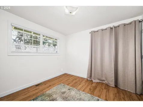 2937 Stark Street Eugene OR 97404