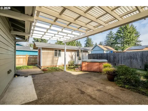 2937 Stark Street Eugene OR 97404