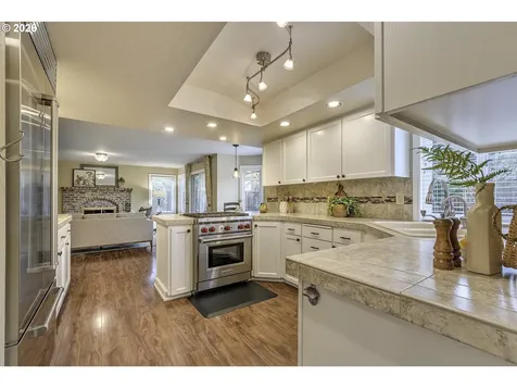 10680 SW Kiowa Court Tualatin OR 97062