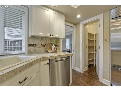 10680 SW Kiowa Court Tualatin OR 97062