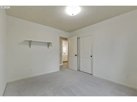 10680 SW Kiowa Court Tualatin OR 97062