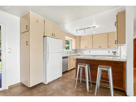 2313 SE 178th Avenue Portland OR 97233