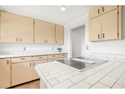 2313 SE 178th Avenue Portland OR 97233