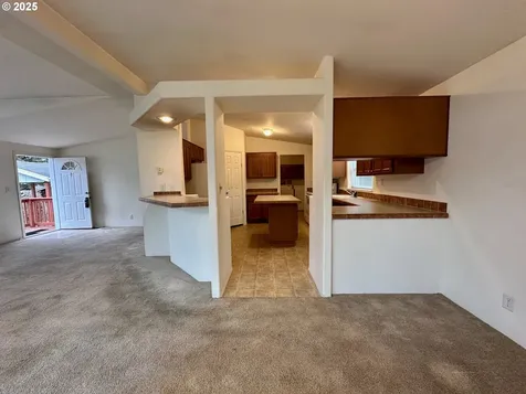 104 Marino Drive Coos Bay OR 97420