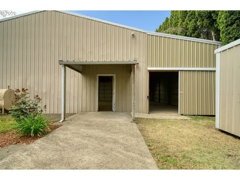 33887 Church Road Warren OR 97053