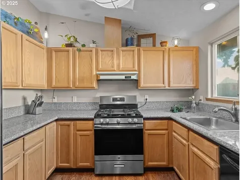 4843 SE 64th Avenue Portland OR 97206