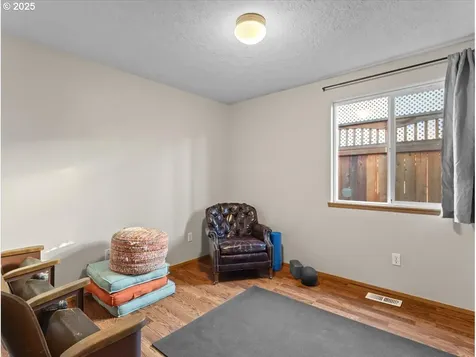 4843 SE 64th Avenue Portland OR 97206