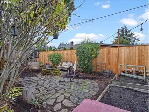 4843 SE 64th Avenue Portland OR 97206