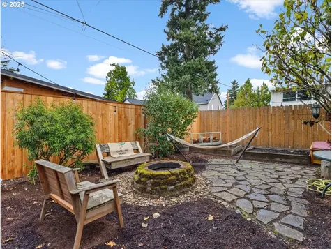 4843 SE 64th Avenue Portland OR 97206