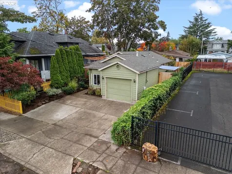 4843 SE 64th Avenue Portland OR 97206