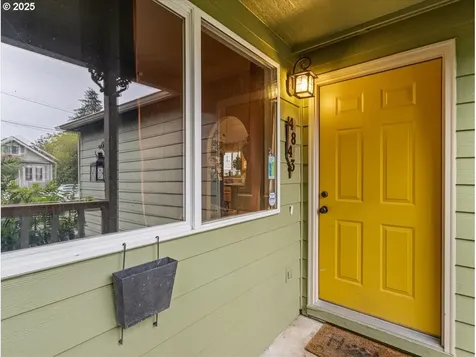 4843 SE 64th Avenue Portland OR 97206
