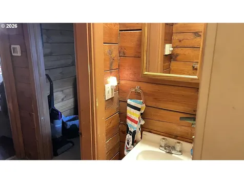 5405 N Highway 97 Klamath Falls OR 97601