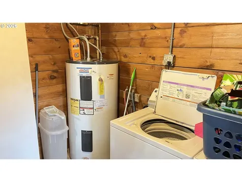 5405 N Highway 97 Klamath Falls OR 97601