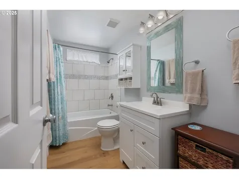 1330 SE 43rd Street Lincoln City OR 97367