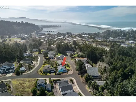 1330 SE 43rd Street Lincoln City OR 97367