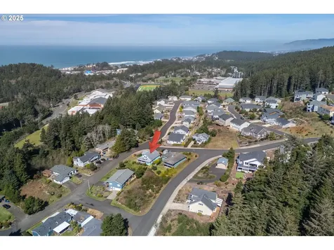 1330 SE 43rd Street Lincoln City OR 97367