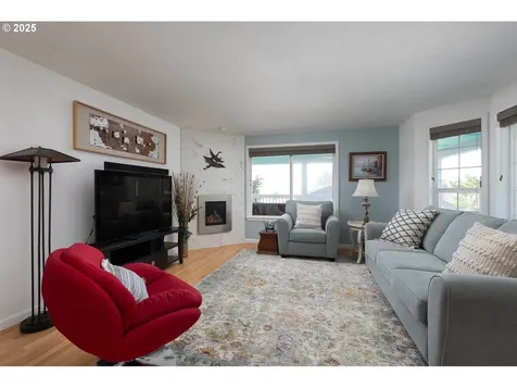 1330 SE 43rd Street Lincoln City OR 97367