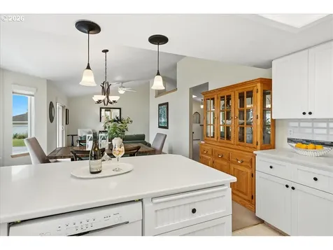 610 SW 7th Street Sublimity OR 97385