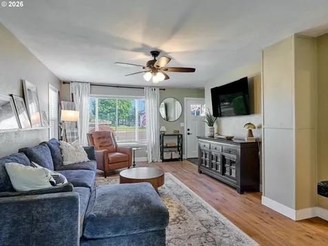 645 NW 5th Avenue Canby OR 97013