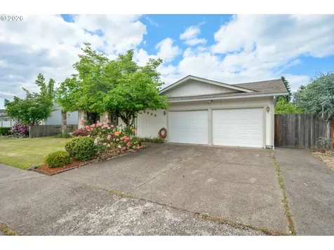 6952 C Street Springfield OR 97478