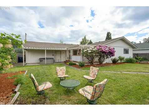 6952 C Street Springfield OR 97478