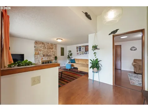 6952 C Street Springfield OR 97478