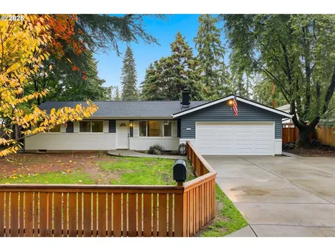 9816 NE 58th Street Vancouver WA 98662