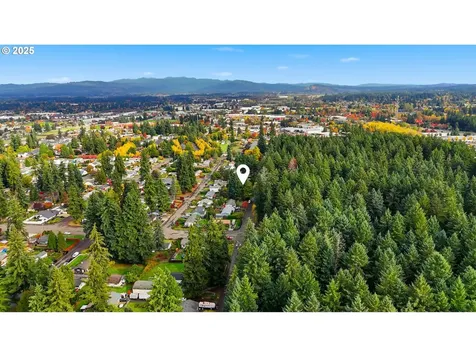 9816 NE 58th Street Vancouver WA 98662