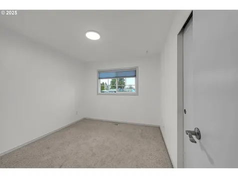 654 NW Bryant Court Dallas OR 97338