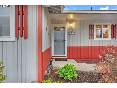 654 NW Bryant Court Dallas OR 97338