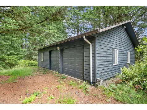 21075 NE Turner Lane Hillsboro OR 97123