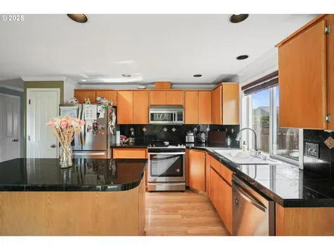 13703 NE 61st Street Vancouver WA 98682