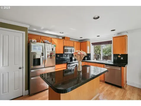 13703 NE 61st Street Vancouver WA 98682